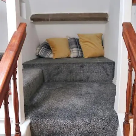 Castle Manor, 4 Bed Seaside Retreat شقة سكرابورو