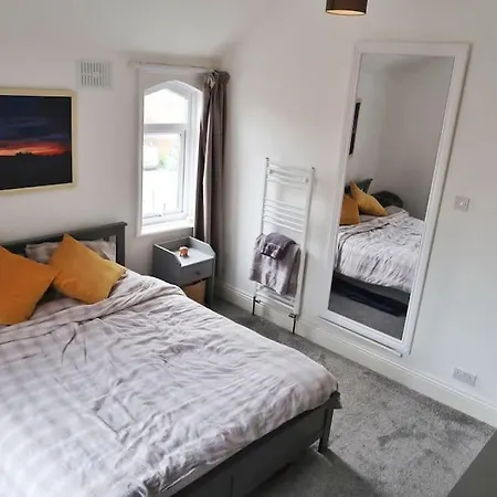 Castle Manor, 4 Bed Seaside Retreat Διαμέρισμα Σκάρμπορο